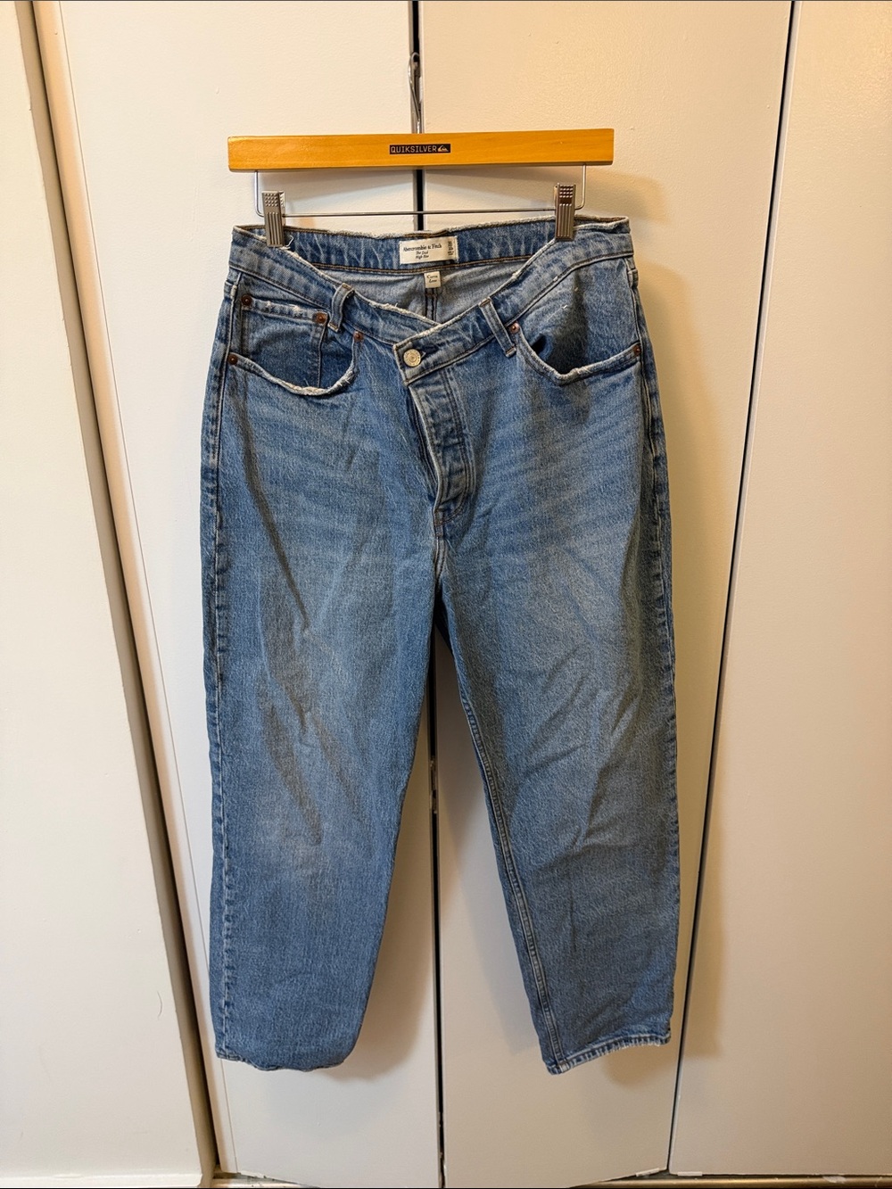 Abercrombie Curve Love The Dad High Rise short Jeans
